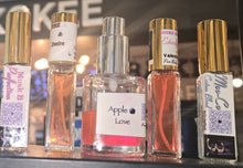 Load image into Gallery viewer, NEW PRICE! SMALL ROLLER!
