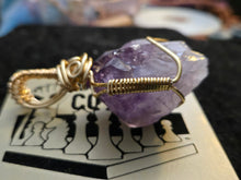Load image into Gallery viewer, Theresa Geode pendant
